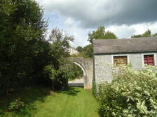 161864