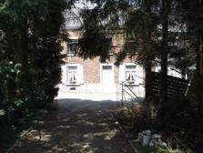 18942