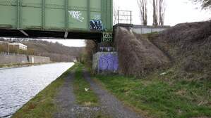 250346