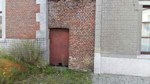 306420