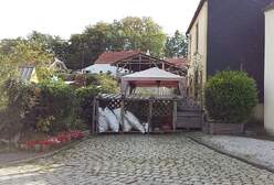 307244