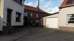 310547