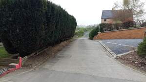 316983