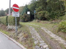 328451