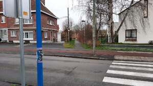 330492