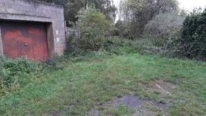 338125
