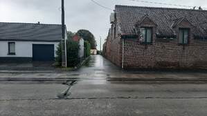 338730