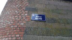 342686