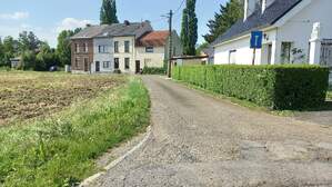 348541