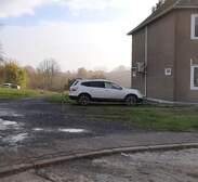 351074