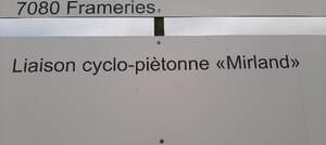 352395