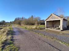352752