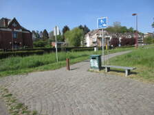 354983