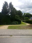 356910