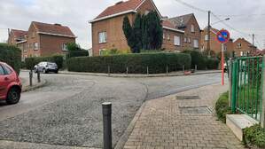 360251