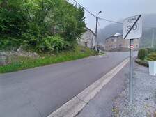366867