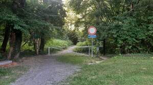 367800