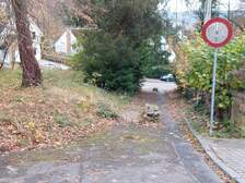 368151