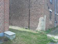 372210
