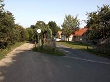 372249