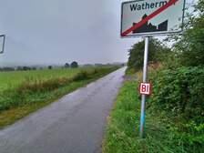 372961