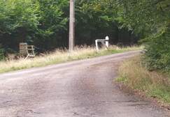 373858
