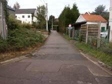 374142