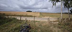 379145